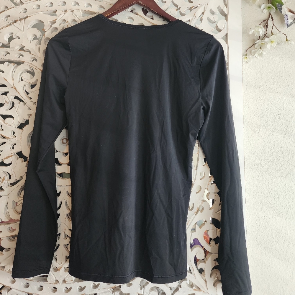 BABATON LONG SLEEVE CREW NECK BLACK TOP SIZE MEDIUM - Picture 13 of 13